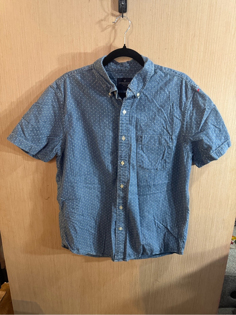 Men American Eagle Outfitters Blue Short-Sleeve Dot Button-Down Shirt Size Large